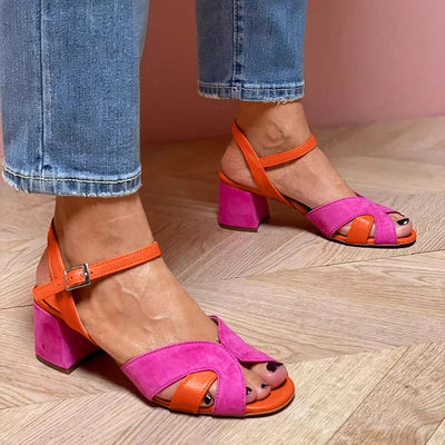 ISABELLA | Sandalia color block con tacón cómodo para un look chic y confortable