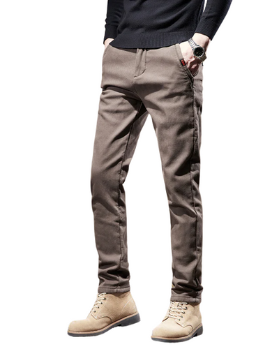Pantalones casuales de corte ajustado