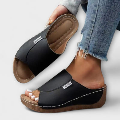 Silvia – Sandalias Slip-On Casual