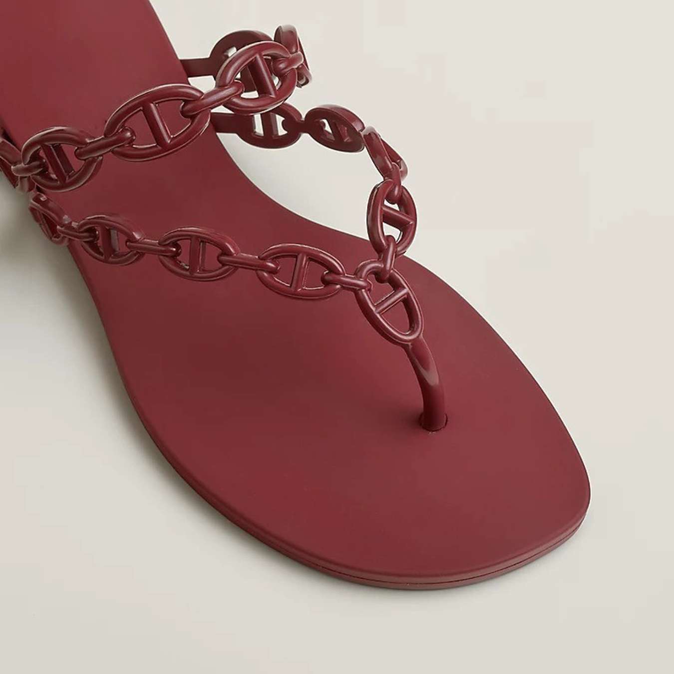 ISOLA | Sandalias Chic para un Estilo Sofisticado