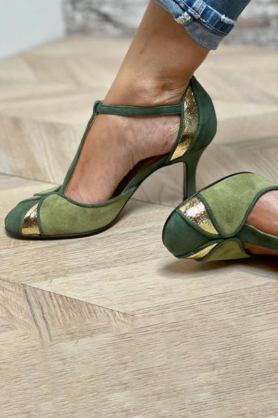 Alona™ | Elegante zapato de tacón con diseño patchwork, cinturón en T y punta cerrada para un look sofisticado