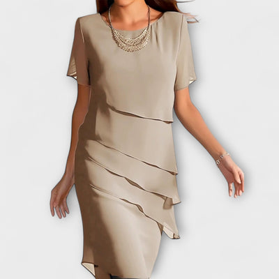 Emily – Vestido midi de manga corta