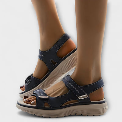 Serena – Sandalias Ajustables