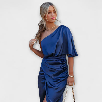 Debora – Vestido Asimétrico de Lujo