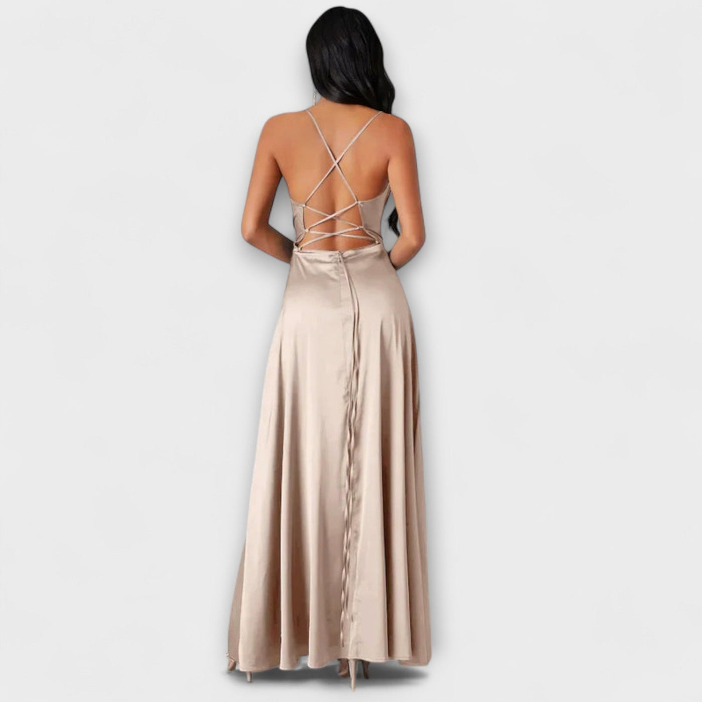 Nora – Vestido de Noche de Satén
